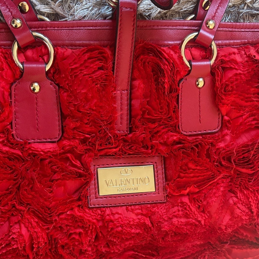 Valentino Red Floral Textured Tote, Gold Hardware - Picture 11 of 14